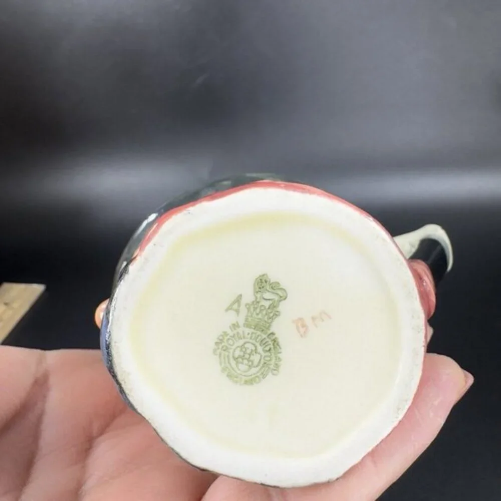 Royal Doulton John Peel Toby Jug Creamer‎ Fine Porcelain Small Pitcher Vintage